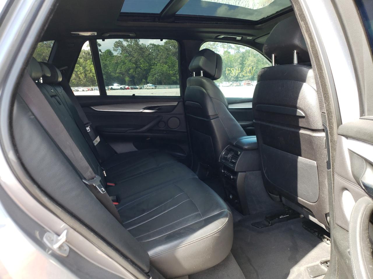Photo 6 from auction – 2014 BMW X5 XDRIVE5 with VIN 5UXKR6C56E0J73603