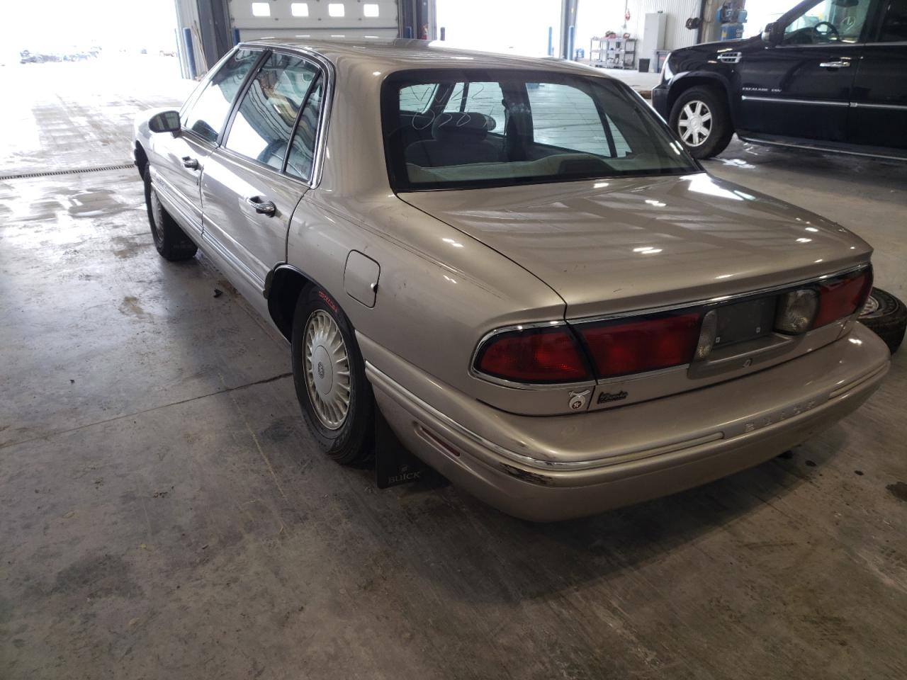 Photo 3 from auction – 1997 BUICK LESABRE LI with VIN 1G4HR52K4VH448668