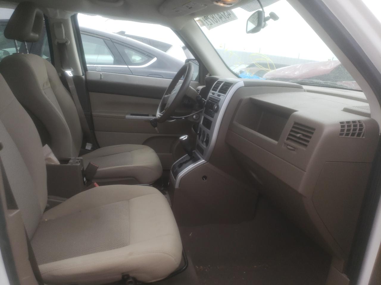 Photo 5 from auction – 2008 JEEP PATRIOT SP with VIN 1J8FT28W48D742923