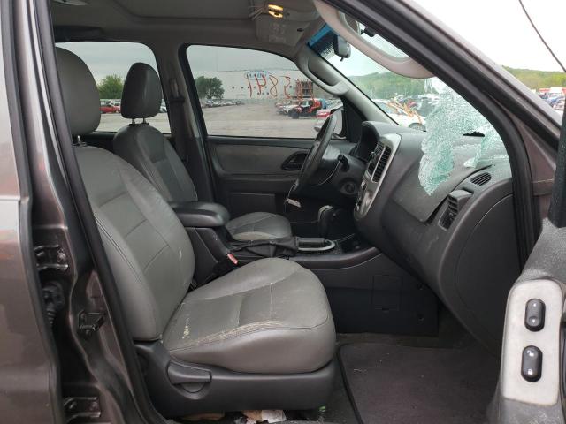 Photo 5 from auction – 2006 FORD ESCAPE XLT with VIN 1FMYU03136KC49428