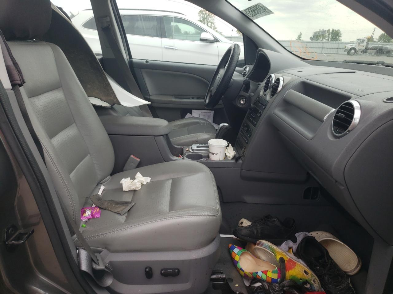 Photo 5 from auction – 2005 FORD FREESTYLE with VIN 1FMDK021X5GA65028