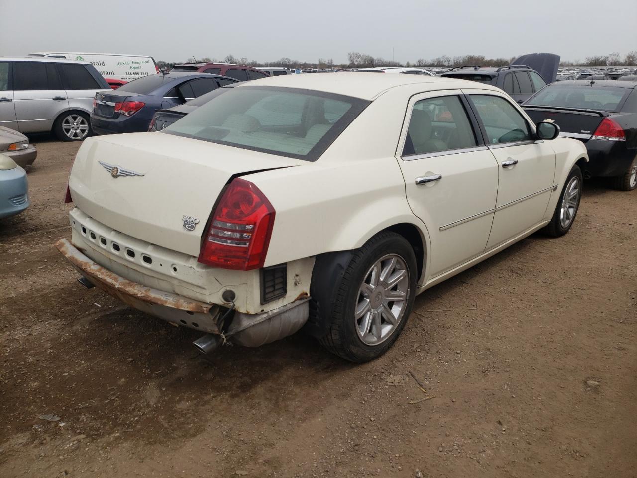 Photo 4 from auction – 2006 CHRYSLER 300C with VIN 2C3KA63H56H440265