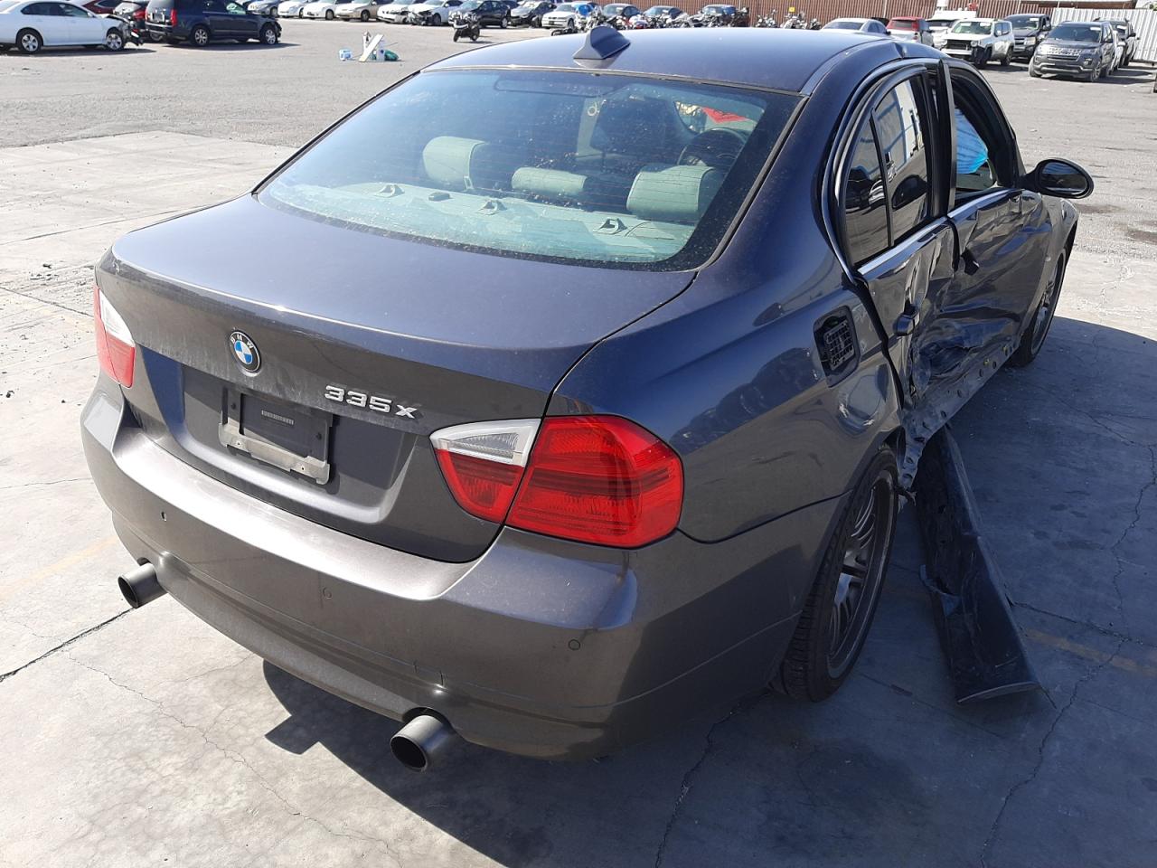 Photo 4 from auction – 2007 BMW 335 XI with VIN WBAVD53577AV14928