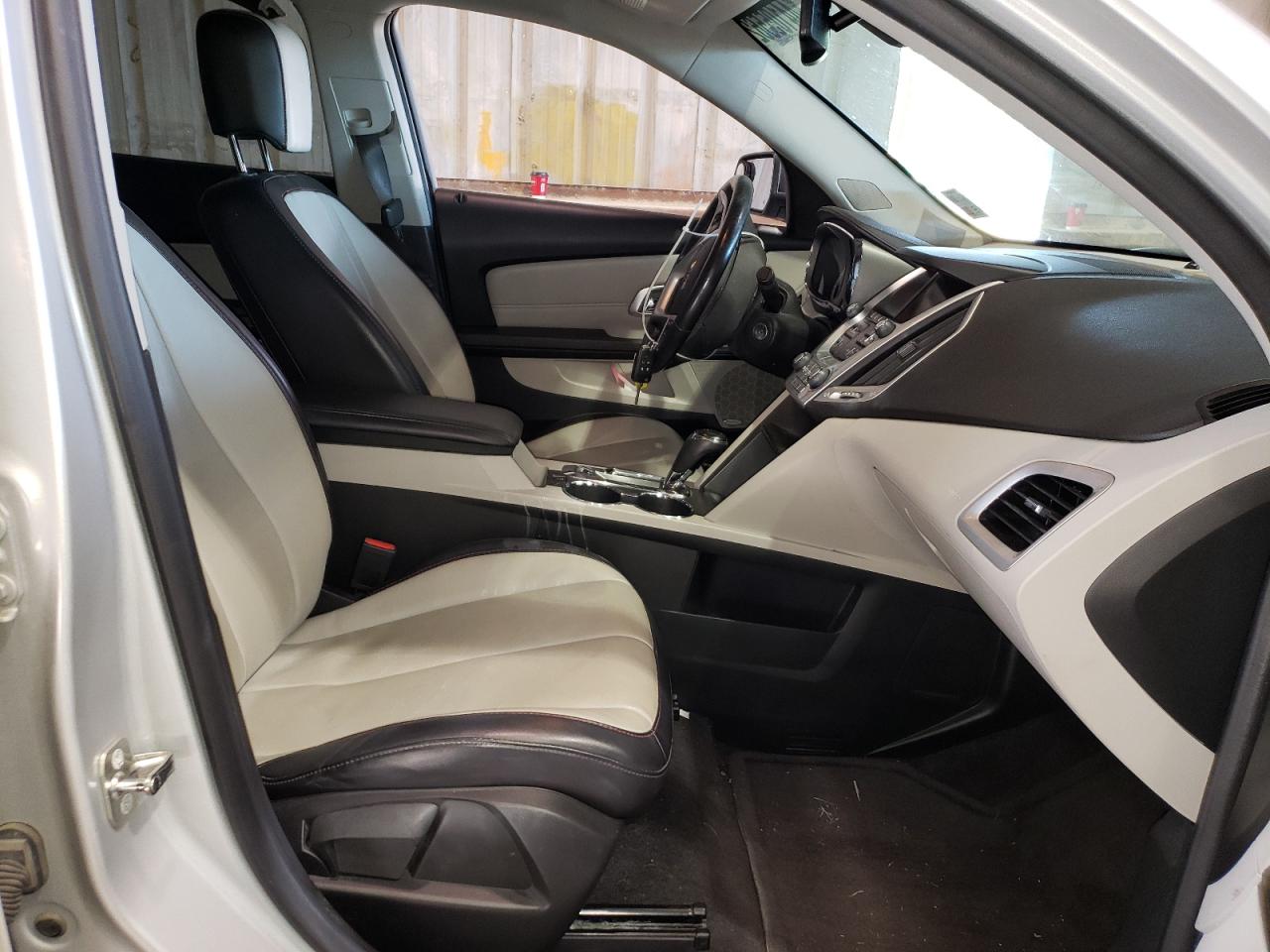 Photo 5 from auction – 2016 GMC TERRAIN SL with VIN 2GKFLPE37G6144227
