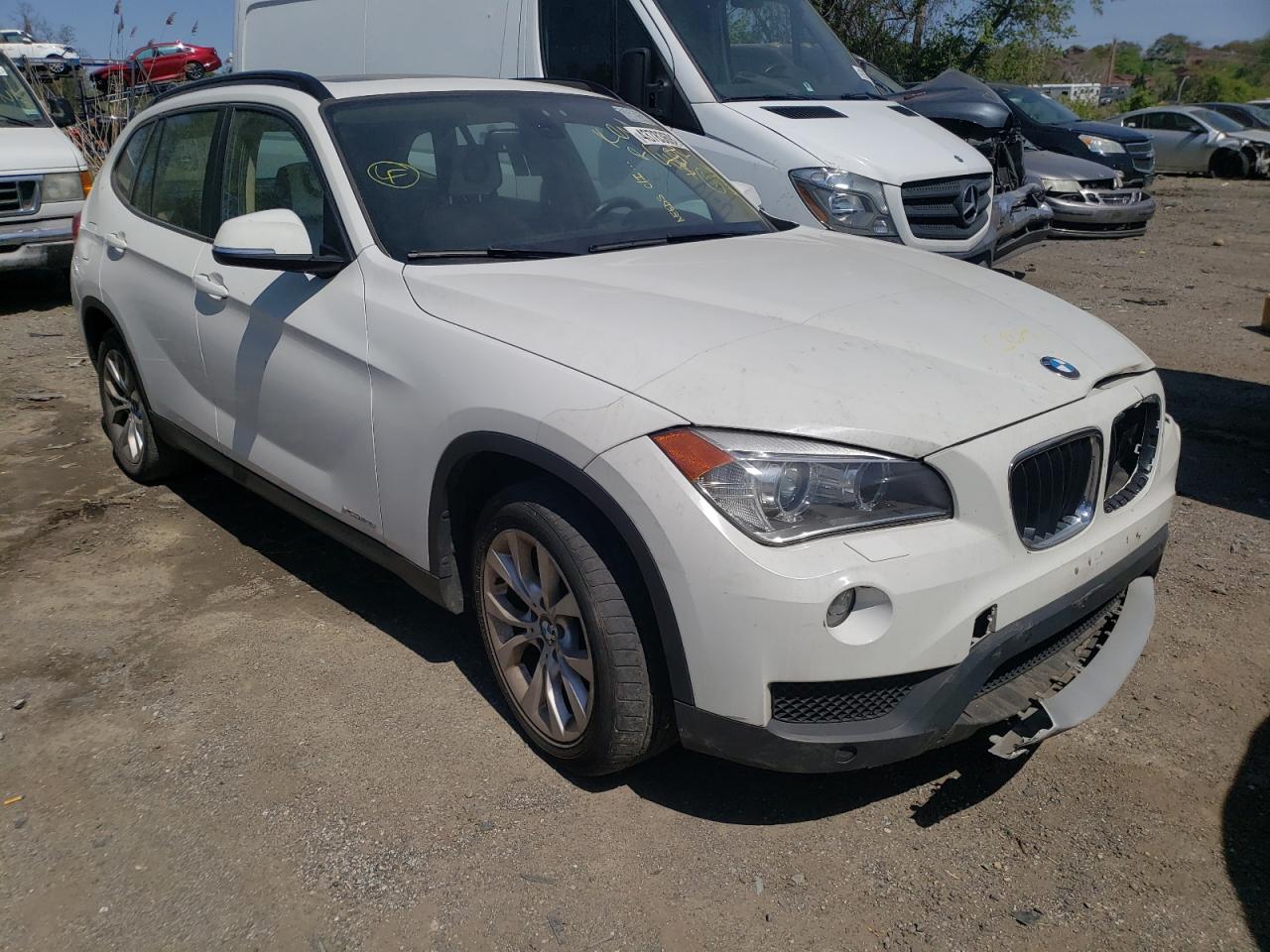 BMW X1 XDRIVE2 2014 with VIN WBAVL1C59EVR93337 - Photo from auction