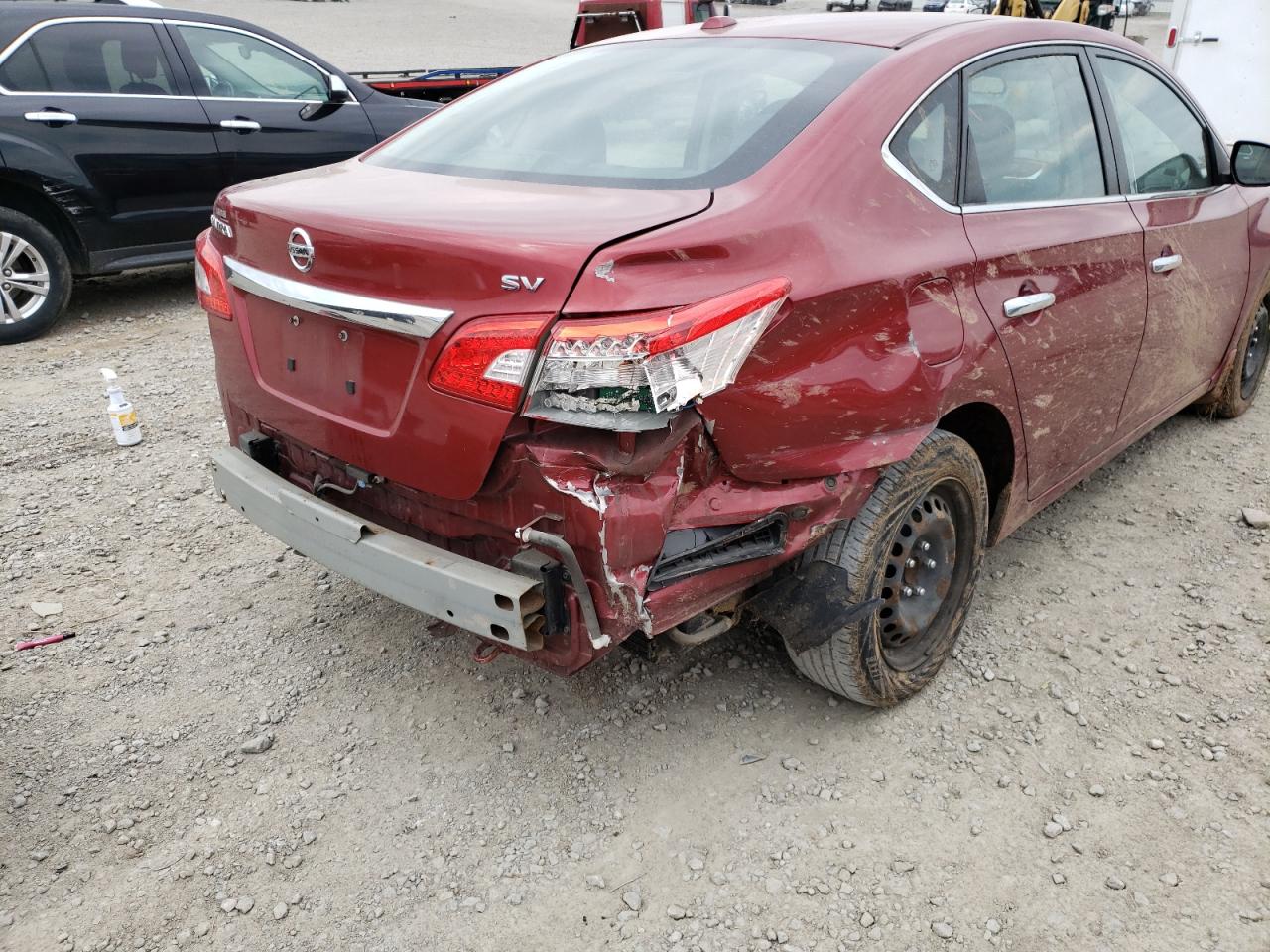 Photo 9 from auction – 2015 NISSAN SENTRA S with VIN 3N1AB7APXFL658443