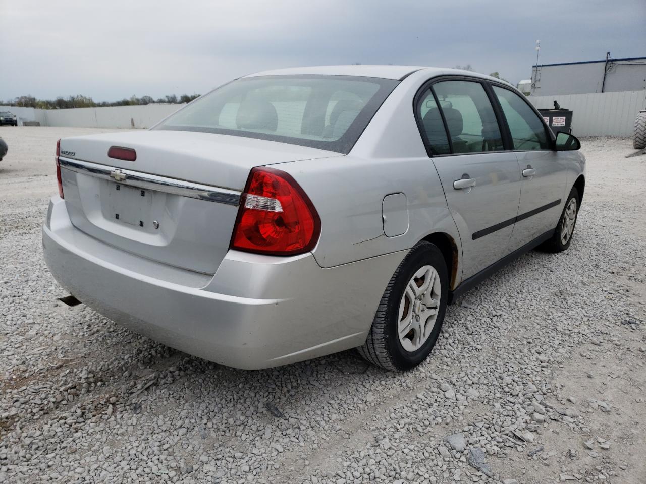 Photo 4 from auction – 2005 CHEVROLET MALIBU with VIN 1G1ZS52F85F184536