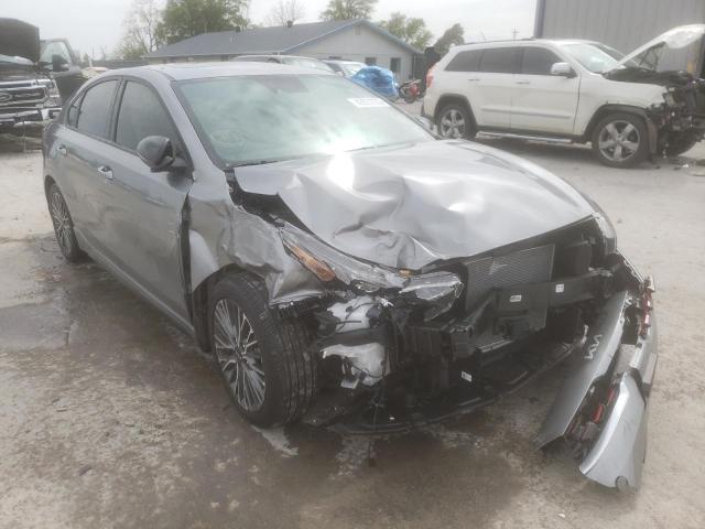 KIA FORTE EX 2022 with VIN 3KPF54AD2NE429336 - Photo from auction