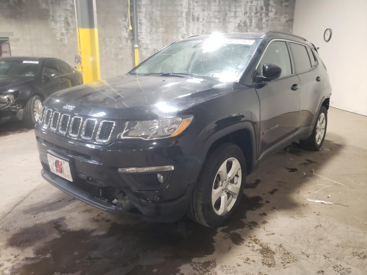 Photo 2 from auction – 2018 JEEP COMPASS LA with VIN 3C4NJDBB9JT314310
