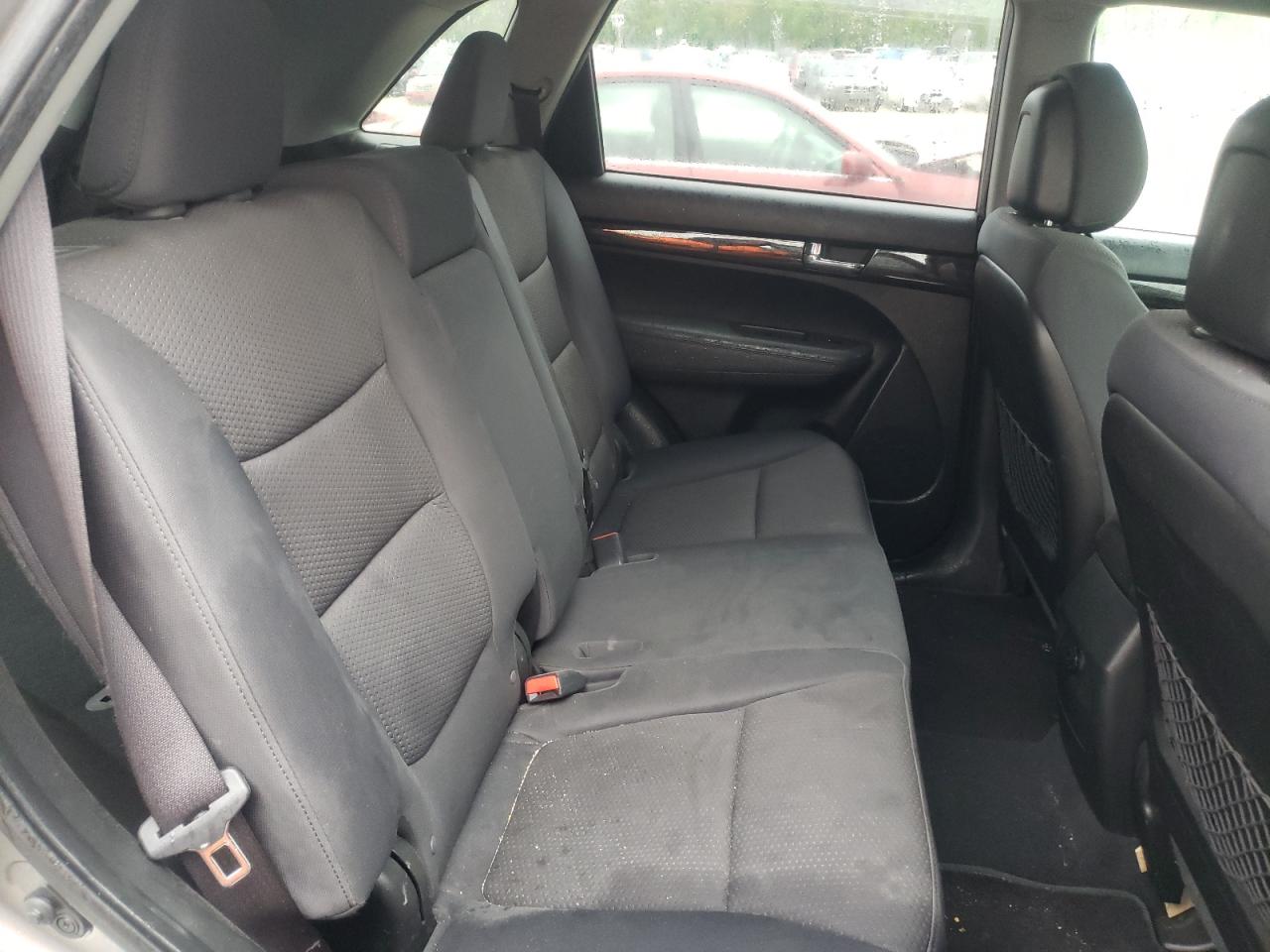 Photo 6 from auction – 2011 KIA SORENTO BA with VIN 5XYKT4A28BG125638