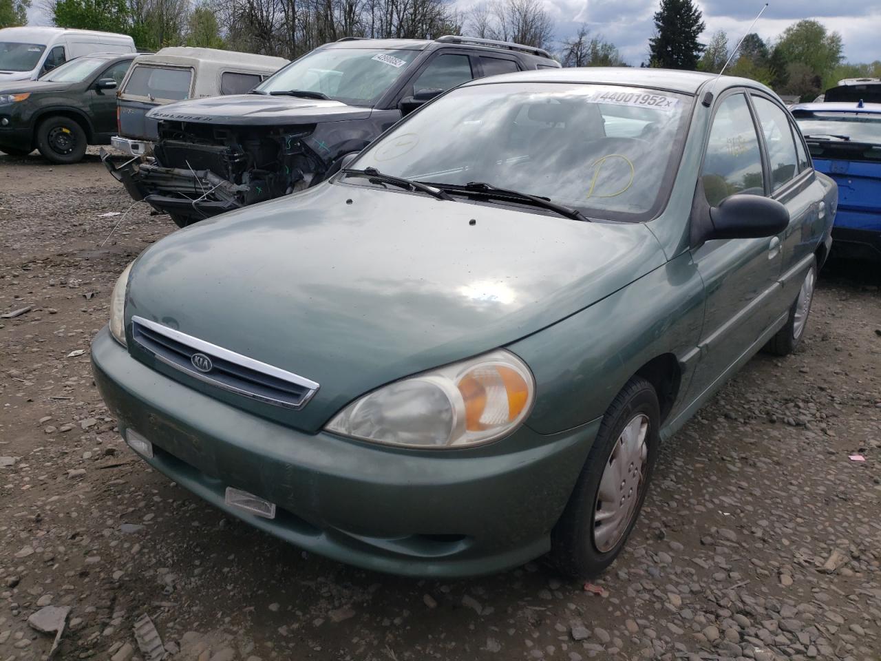 Photo 2 from auction – 2002 KIA RIO with VIN KNADC123926157111