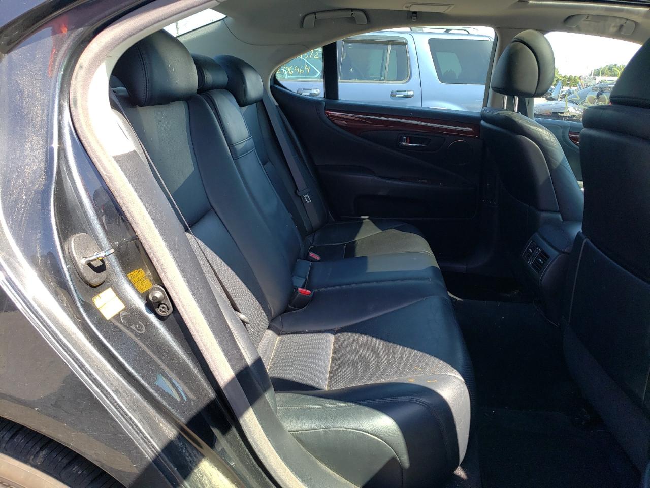 Photo 6 from auction – 2009 LEXUS LS 460 with VIN JTHCL46FX95001095