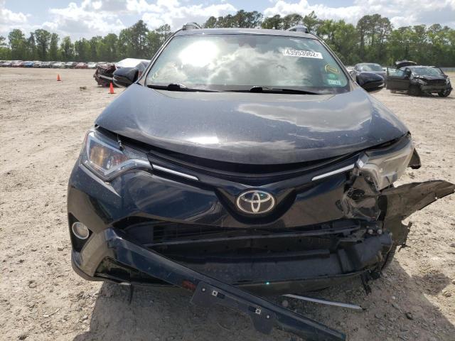 Photo 9 from auction – 2017 TOYOTA RAV4 XLE with VIN 2T3WFREV2HW393346