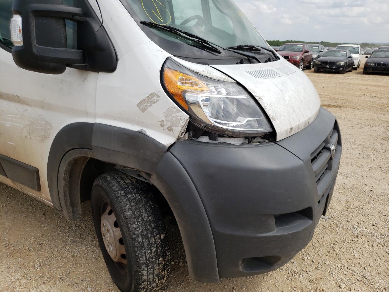 Photo 9 from auction – 2018 RAM PROMASTER with VIN 3C6TRVCG9JE113017