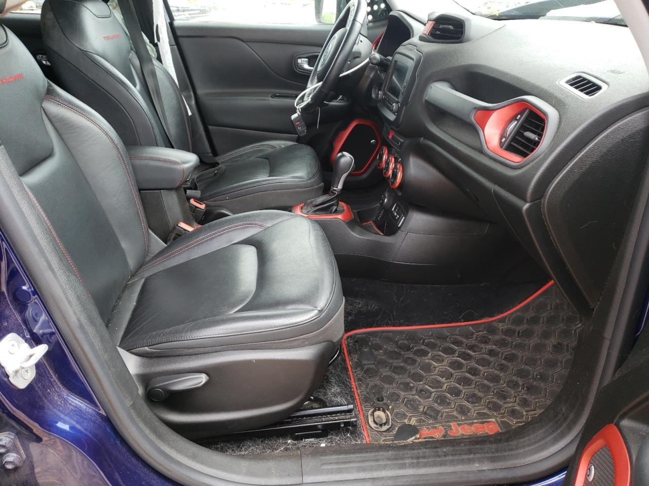 Photo 5 from auction – 2016 JEEP RENEGADE T with VIN ZACCJBCTXGPD09720