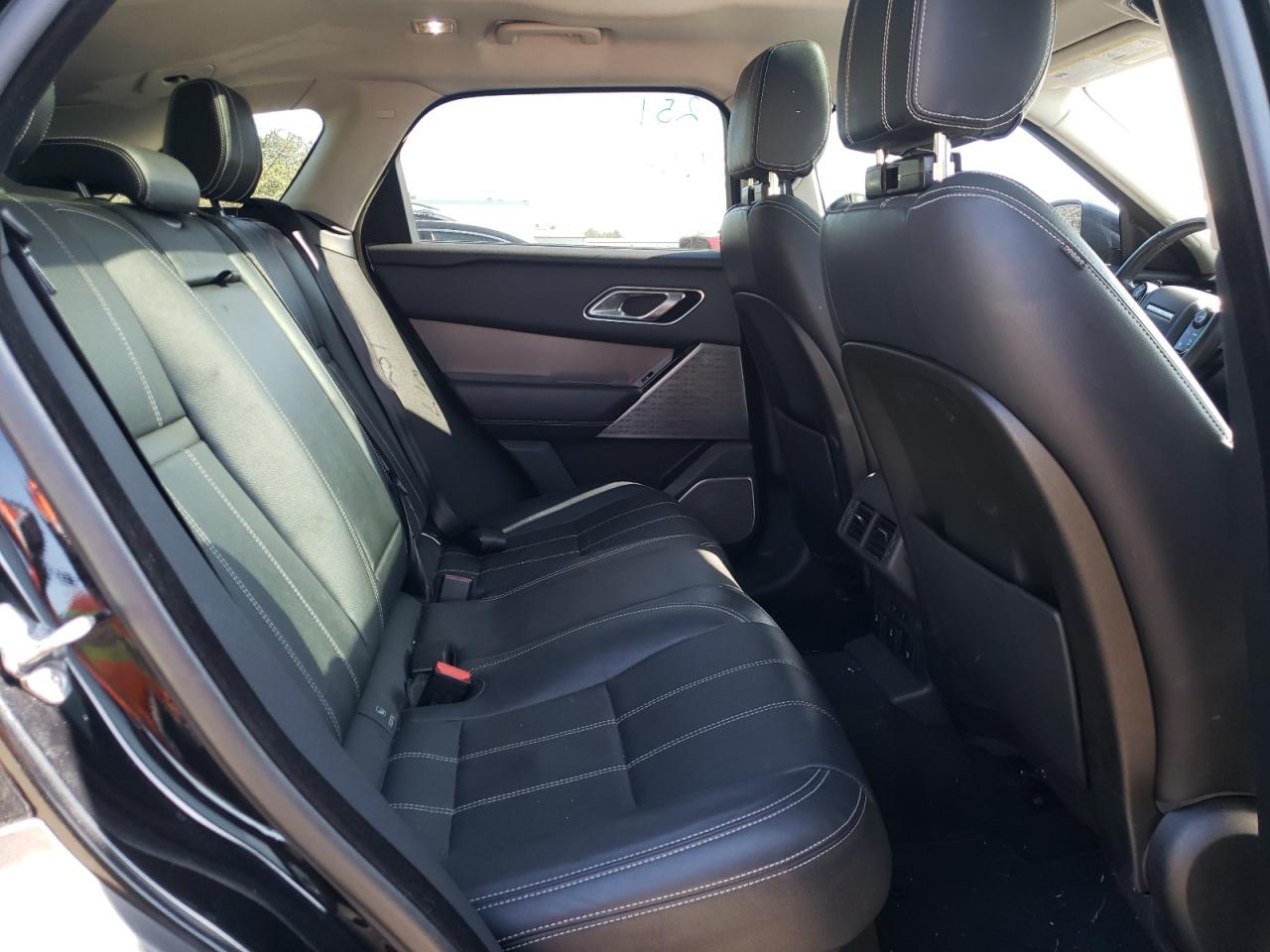 Photo 6 from auction – 2018 LAND ROVER RANGE ROVE with VIN SALYB2RX9JA736397