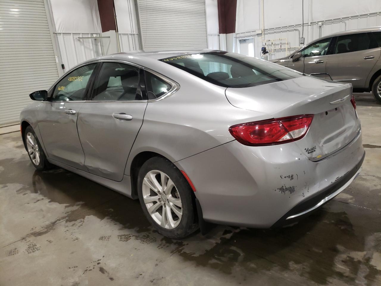 Photo 3 from auction – 2015 CHRYSLER 200 LIMITE with VIN 1C3CCCAB9FN571511