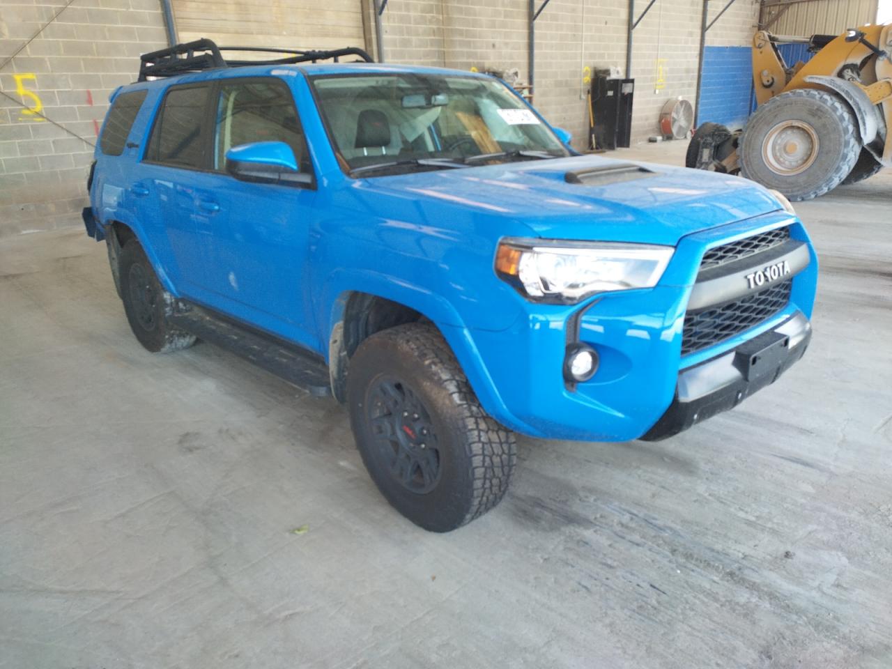 Photo 1 from auction – 2019 TOYOTA 4RUNNER SR with VIN JTEBU5JR4K5665704