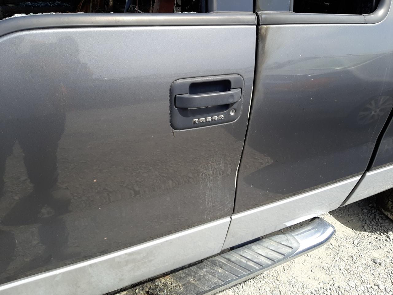 Photo 10 from auction – 2006 FORD F150 with VIN 1FTPX14586NA84439