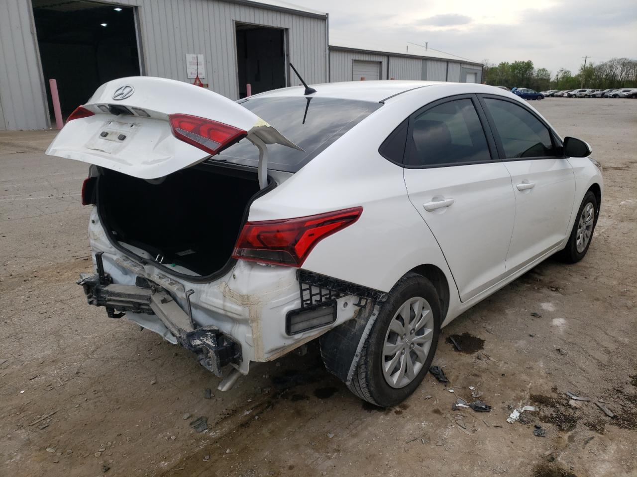 Photo 4 from auction – 2020 HYUNDAI ACCENT SE with VIN 3KPC24A63LE103779