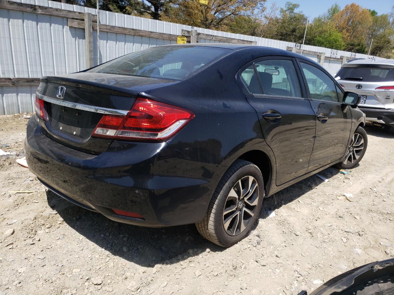 Photo 4 from auction – 2015 HONDA CIVIC EX with VIN 19XFB2F85FE248032