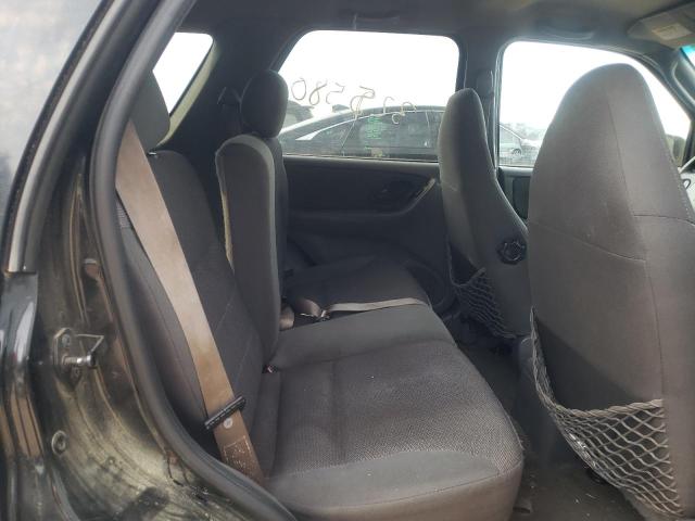 Photo 6 from auction – 2001 FORD ESCAPE XLT with VIN 1FMYU03B21KB23336