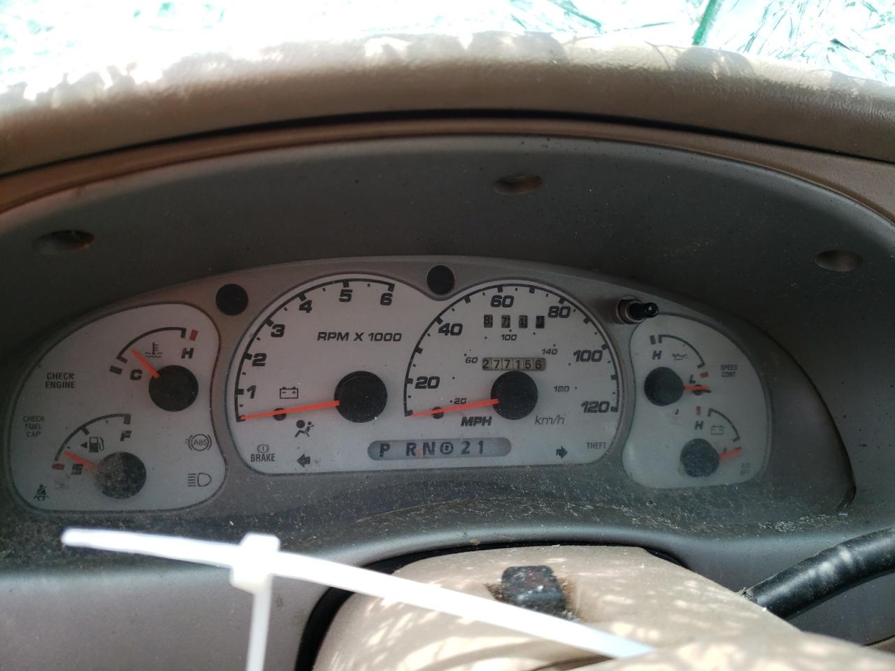 Photo 8 from auction – 2002 FORD EXPLORER S with VIN 1FMZU67E72UD41791