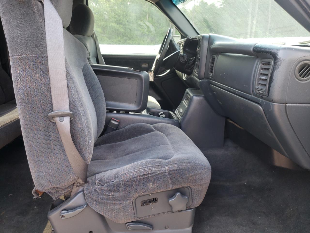 Photo 5 from auction – 1999 CHEVROLET SILVRDO LT with VIN 1GCGK29U7XE239648