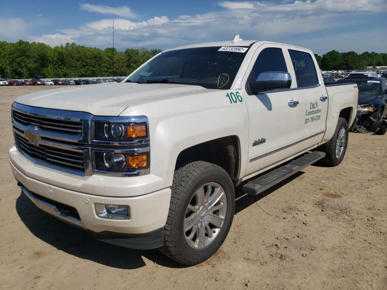 Фото 2 с аукциона – 2015 CHEVROLET SILVERADO с VIN 3GCUKTEC7FG242661