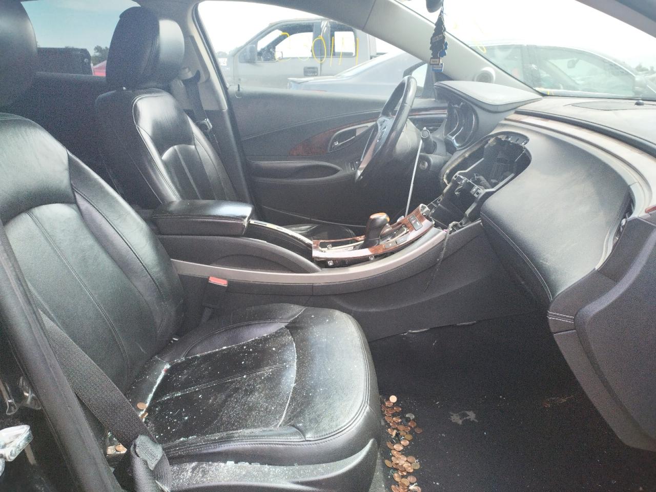 Фото 5 с аукциона – 2011 BUICK LACROSSE C с VIN 1G4GC5EDXBF254597