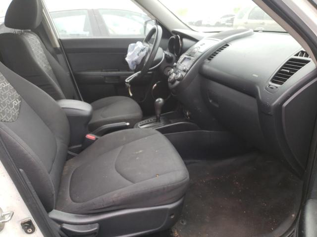 Photo 5 from auction – 2010 KIA SOUL + with VIN KNDJT2A26A7702629