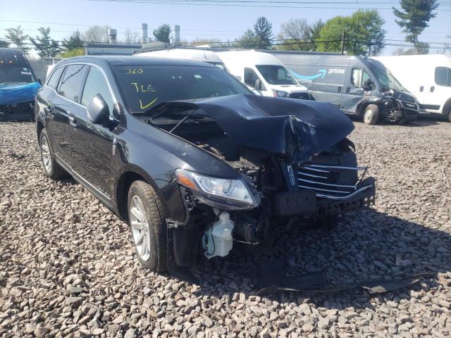 LINCOLN MKT 2018 with VIN 2LMHJ5NK4JBL02642 - Photo from auction