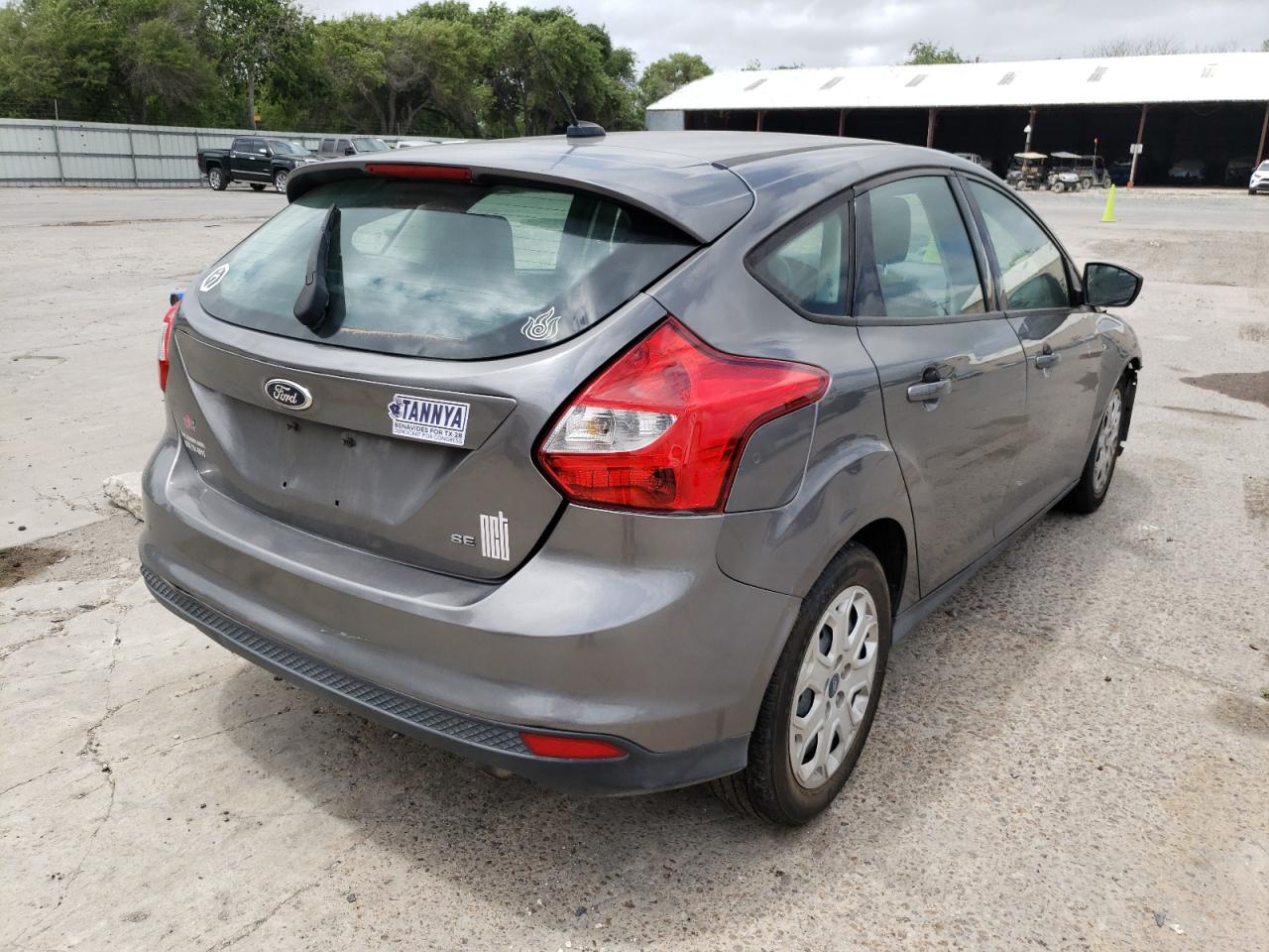 Photo 4 from auction – 2012 FORD FOCUS SE with VIN 1FAHP3K22CL356117