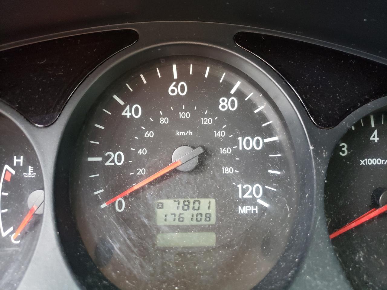 Фото 8 с аукциона – 2004 SUBARU FORESTER 2 с VIN JF1SG63624H746406