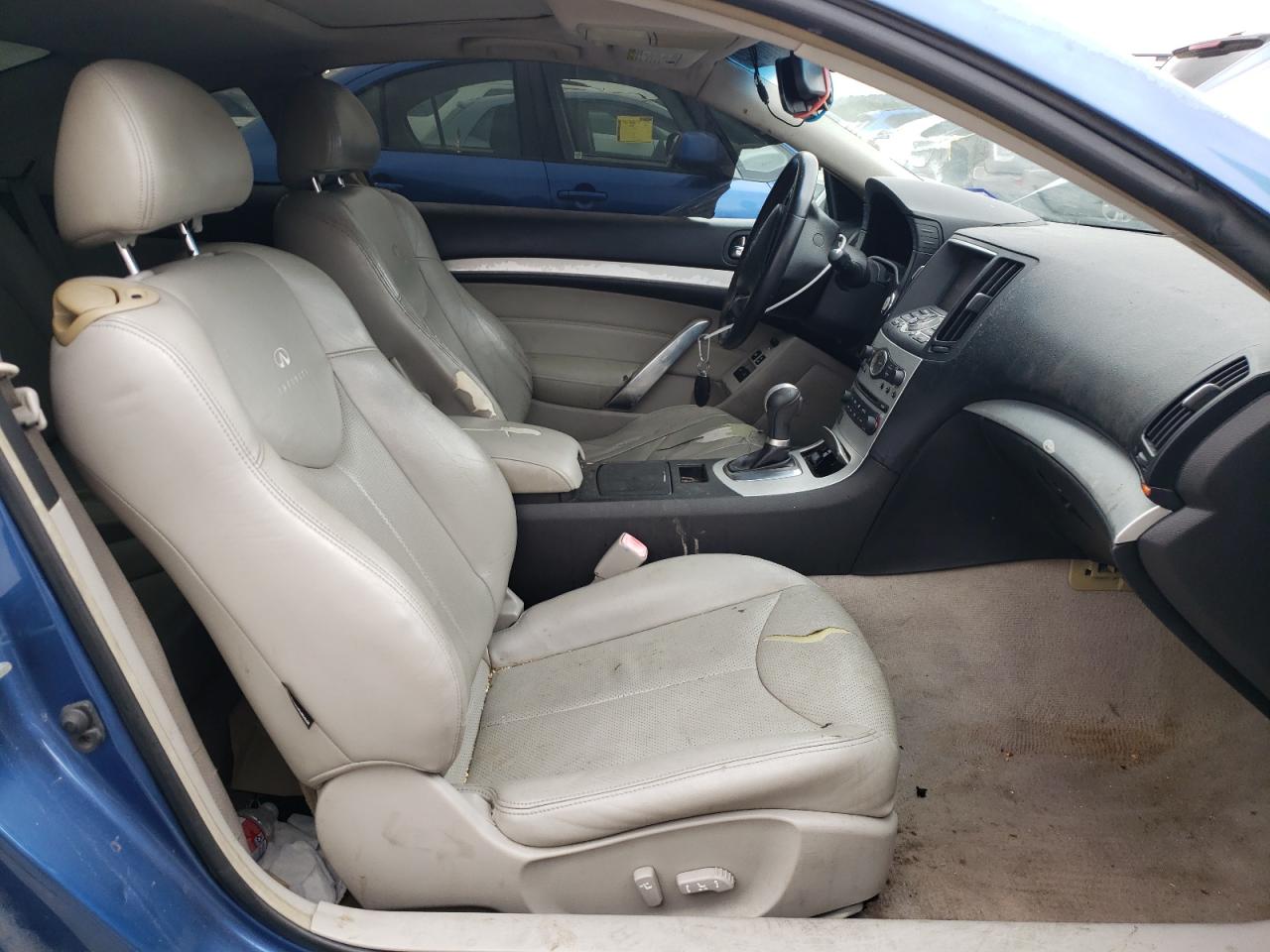 Photo 5 from auction – 2008 INFINITI G37 BASE with VIN JNKCV64E18M106595
