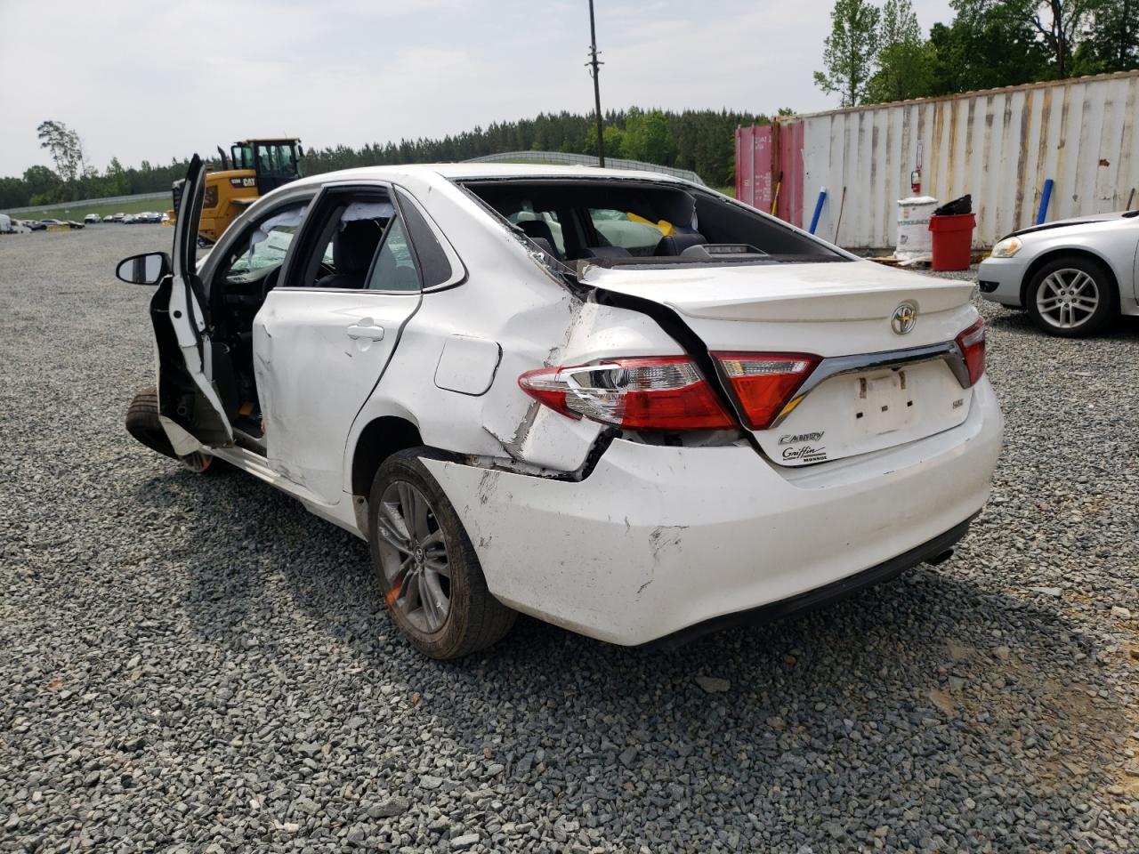 Photo 3 from auction – 2016 TOYOTA CAMRY LE with VIN 4T1BF1FK4GU594936