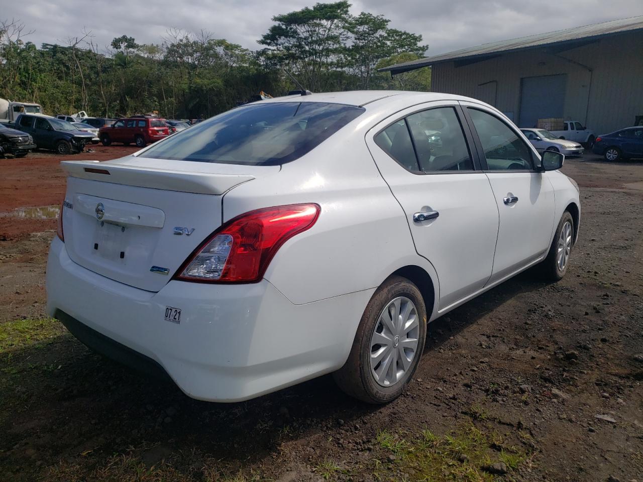 Photo 4 from auction – 2016 NISSAN VERSA S with VIN 3N1CN7AP6GL825043
