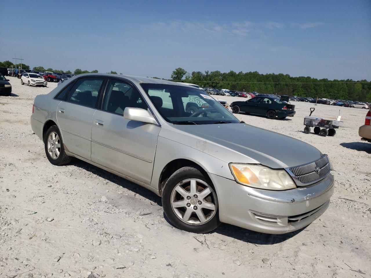TOYOTA AVALON XL 2003 with VIN 4T1BF28B83U297701 - Photo from auction