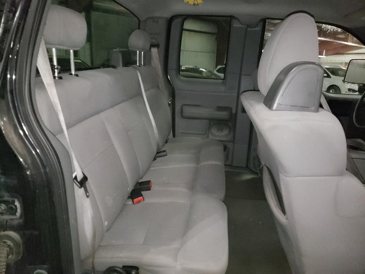 Photo 6 from auction – 2006 FORD F150 with VIN 1FTRX14W06FA03655