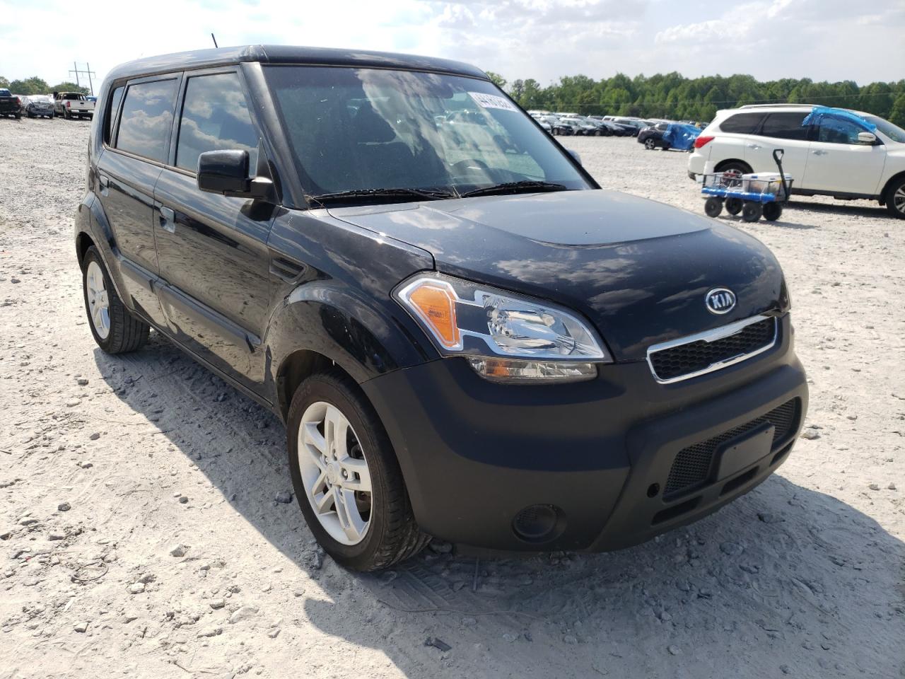 KIA SOUL + 2010 with VIN KNDJT2A28A7065968 - Photo from auction