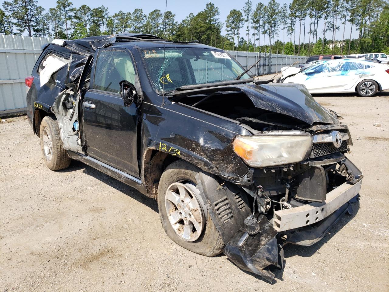 TOYOTA 4RUNNER SR 2013 with VIN JTEZU5JR7D5059718 - Photo from auction