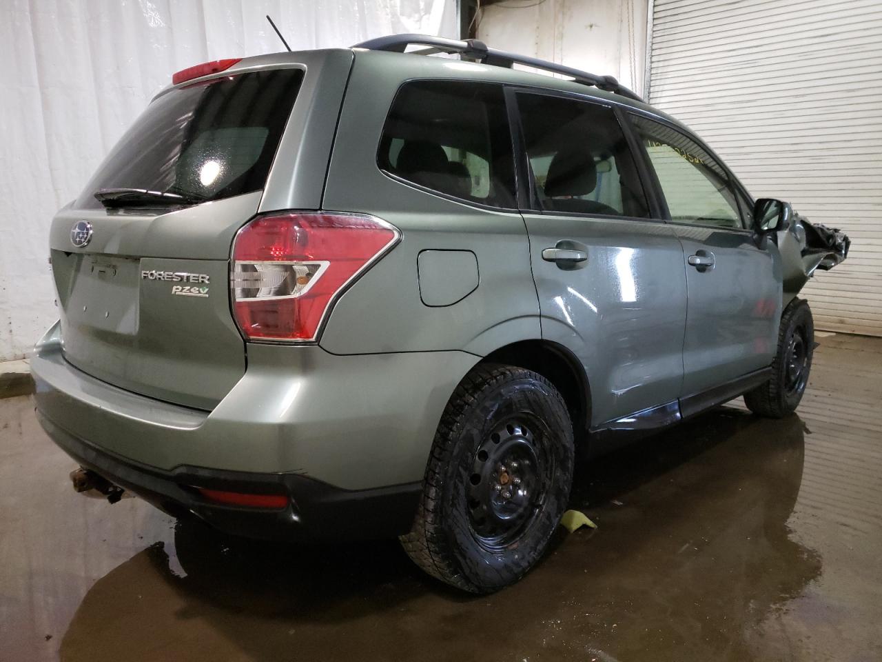 Photo 4 from auction – 2015 SUBARU FORESTER 2 with VIN JF2SJADCXFH448337