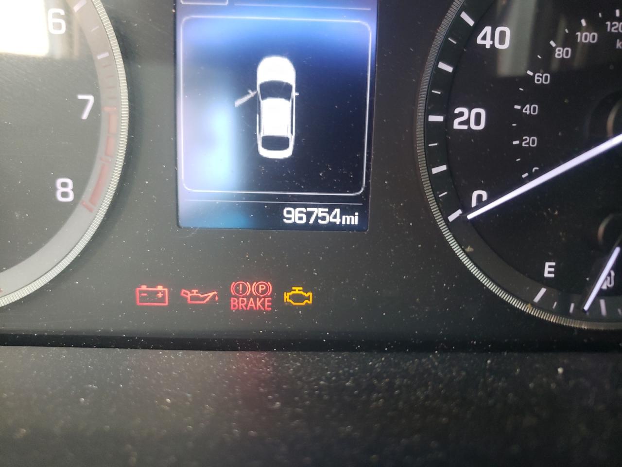 Photo 8 from auction – 2016 HYUNDAI SONATA SE with VIN 5NPE24AF9GH414949