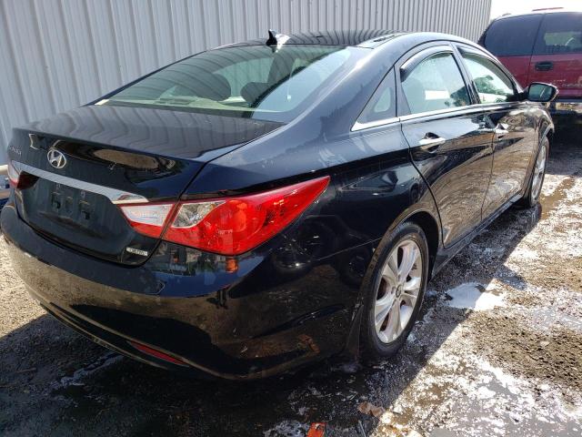 Photo 4 from auction – 2012 HYUNDAI SONATA SE with VIN 5NPEC4AC2CH464072