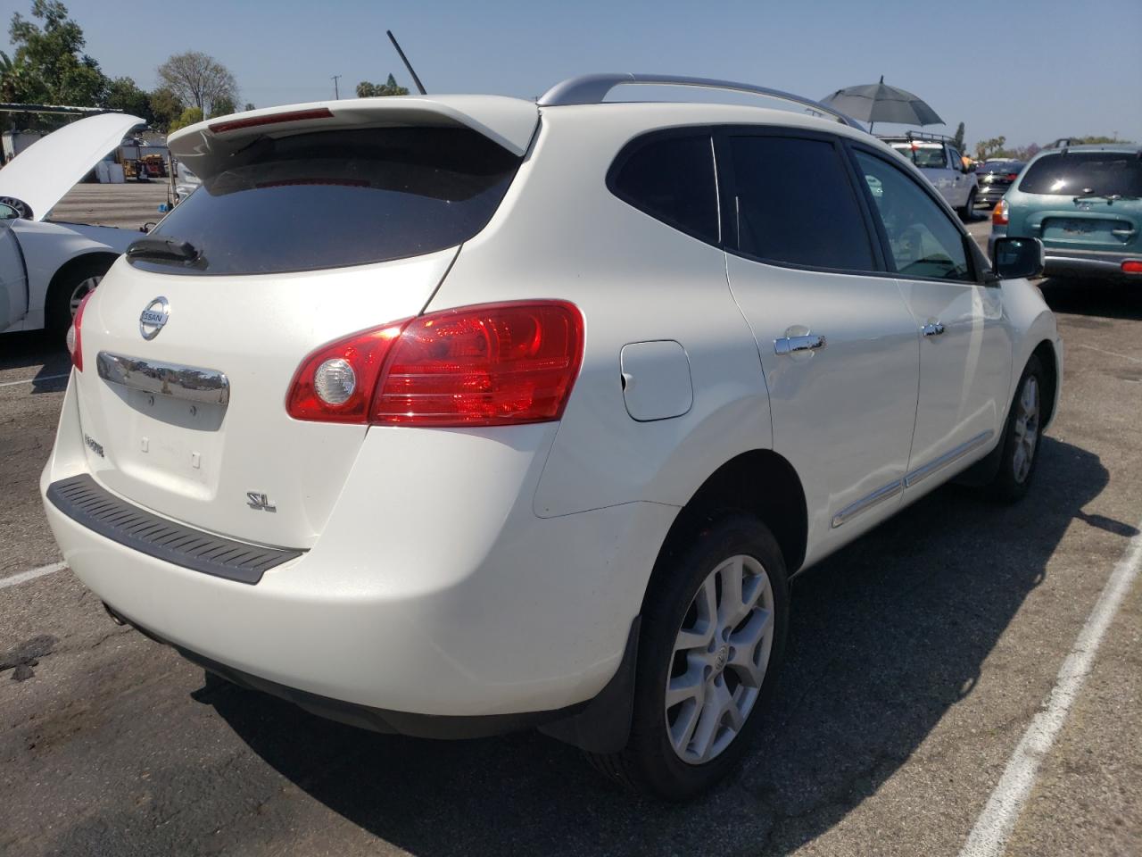 Photo 4 from auction – 2012 NISSAN ROGUE S with VIN JN8AS5MT3CW290577