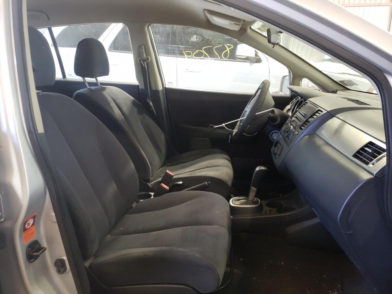 Photo 5 from auction – 2008 NISSAN VERSA S with VIN 3N1BC13EX8L402767