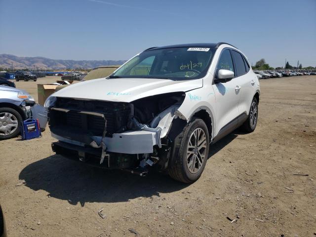 Photo 2 from auction – 2020 FORD ESCAPE SEL with VIN 1FMCU9H67LUB06419