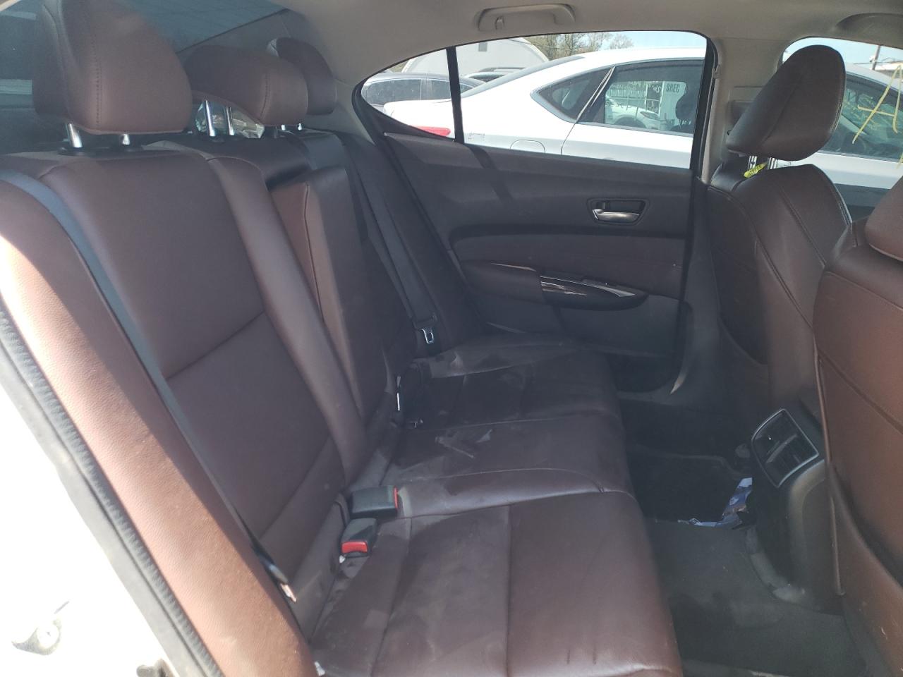 Photo 6 from auction – 2017 ACURA TLX with VIN 19UUB1F39HA010956
