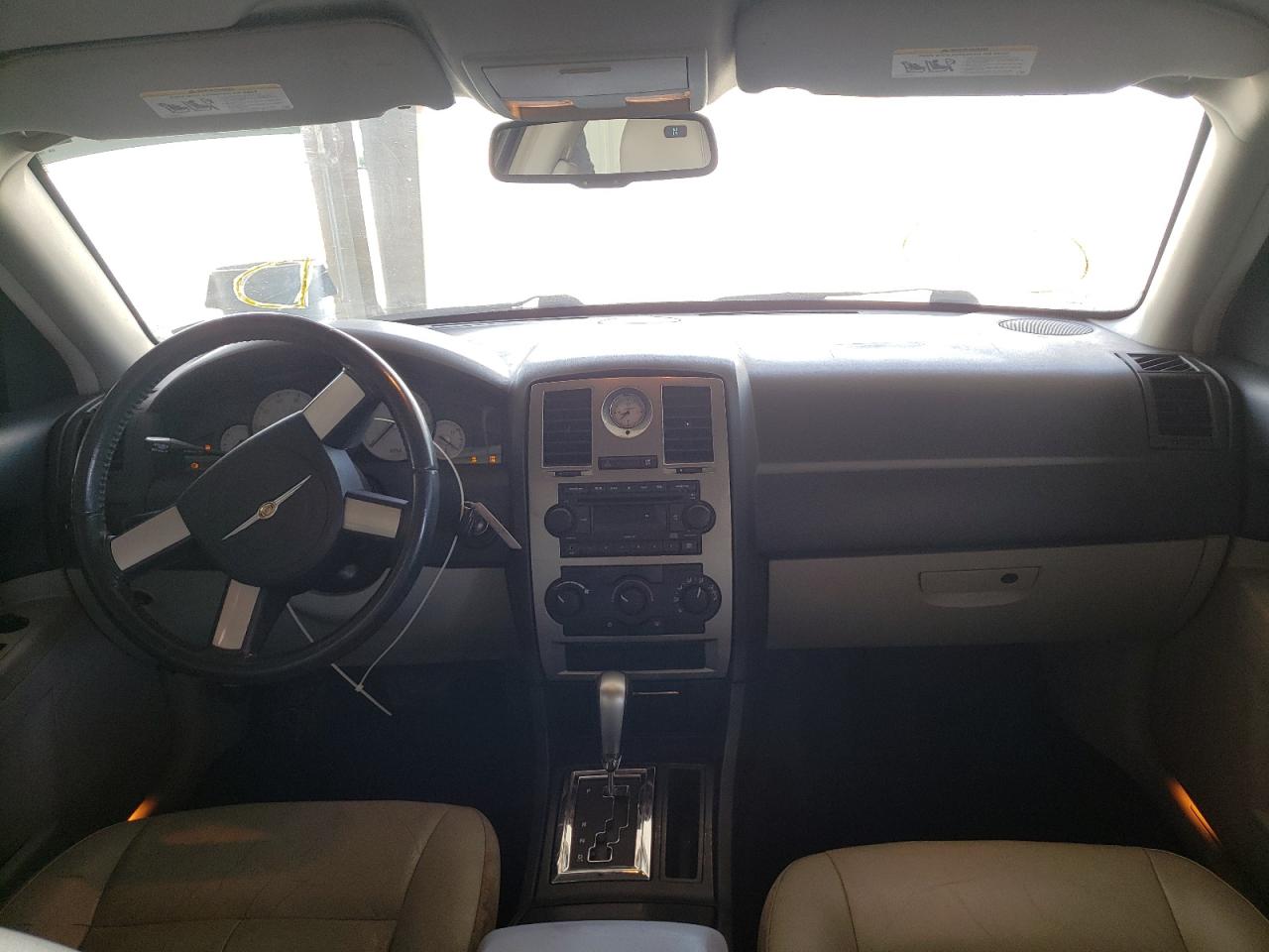 Photo 9 from auction – 2007 CHRYSLER 300 TOURIN with VIN 2C3KA53G77H759430