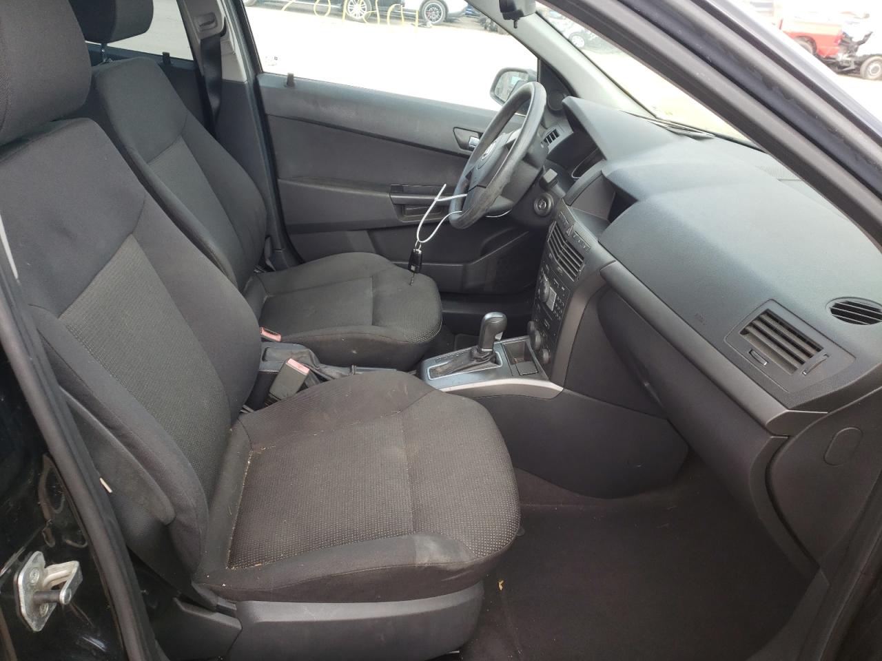 Photo 5 from auction – 2008 SATURN ASTRA XE with VIN W08AR671685044457